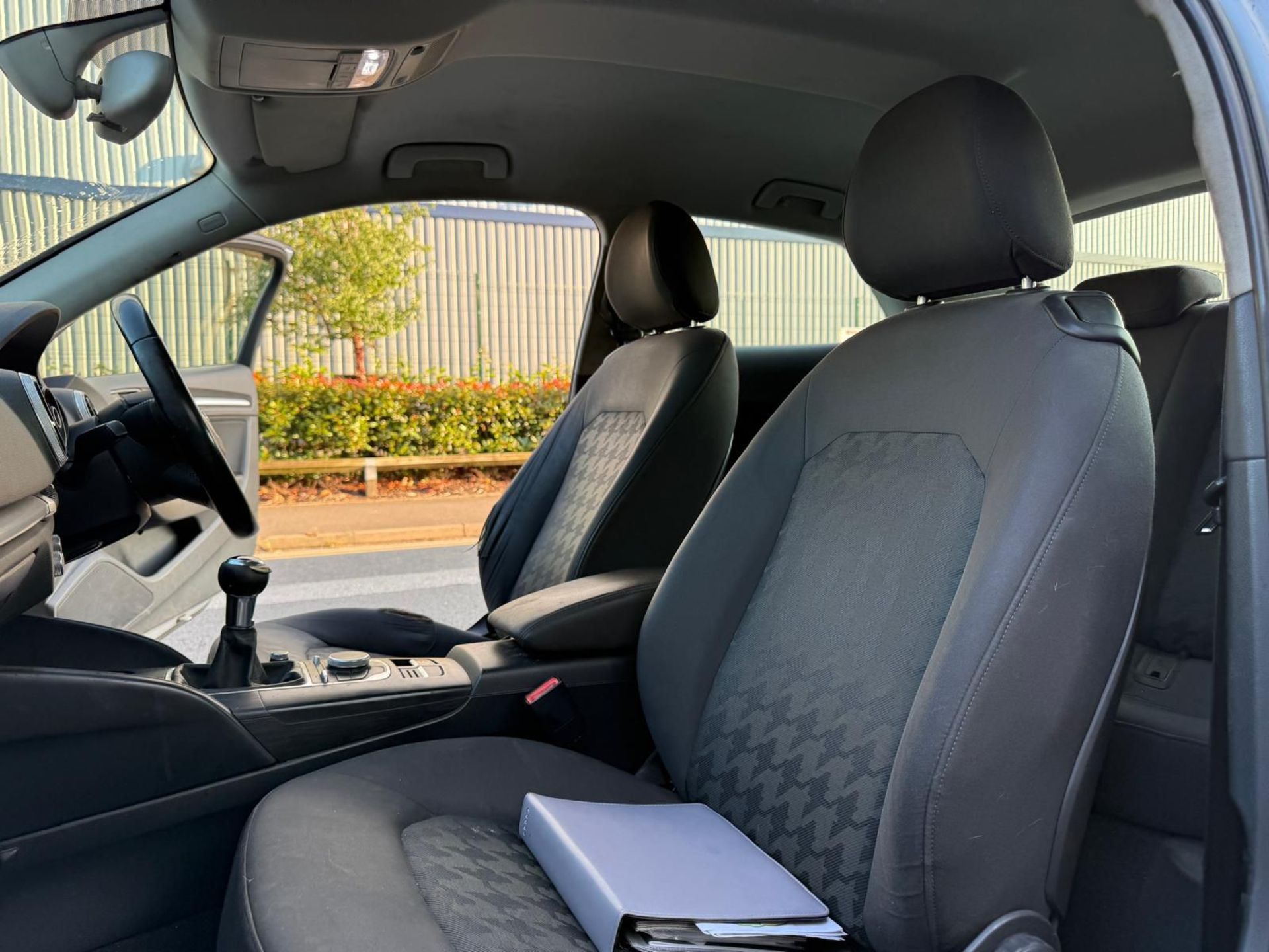 2012 AUDI A3 2.0 TDI SE – MANUAL, 142K MILES >>--NO VAT ON HAMMER--<< - Image 18 of 23