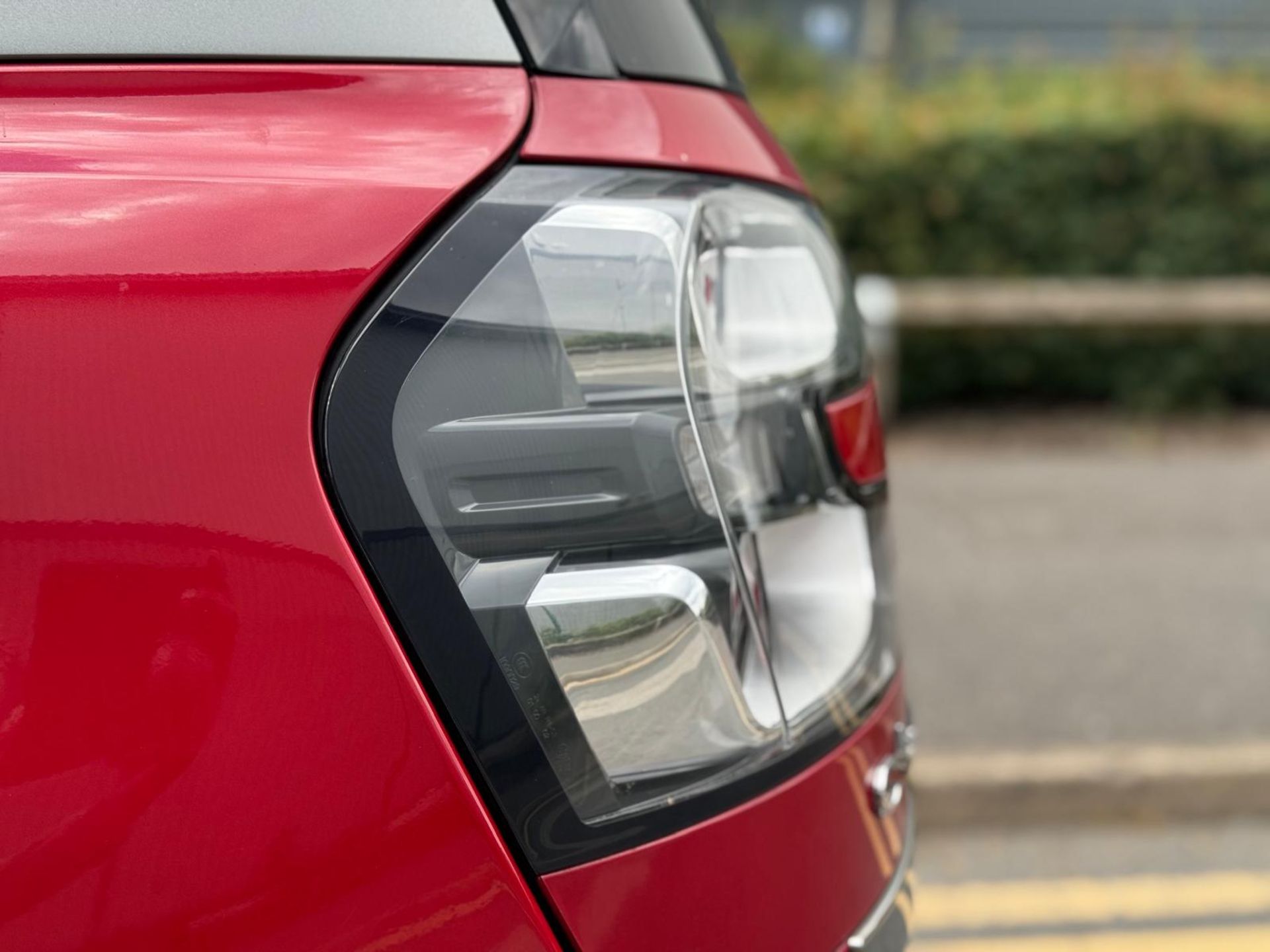 2016 CITROËN GRAND C4 PICASSO EXCLUSIVE+ 1.6 BLUEHDI– 96K MILES – RED >>--NO VAT ON HAMMER--<< - Image 32 of 39