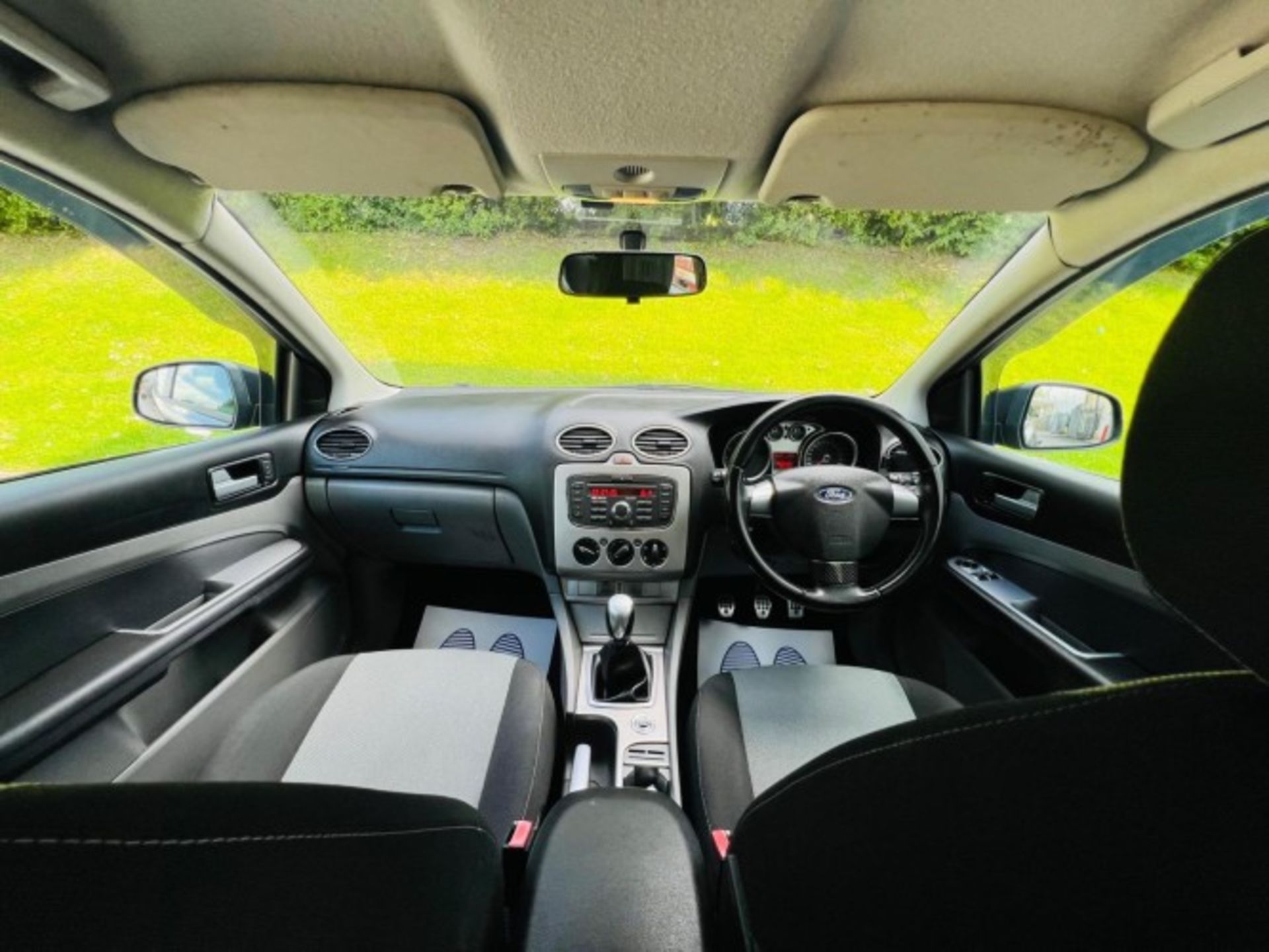 **(ONLY 98K MILEAGE)** 2009 FORD FOCUS 1.8 ZETEC S 5DR HATCHBACK >-NO VAT ON HAMMER-< - Image 39 of 40