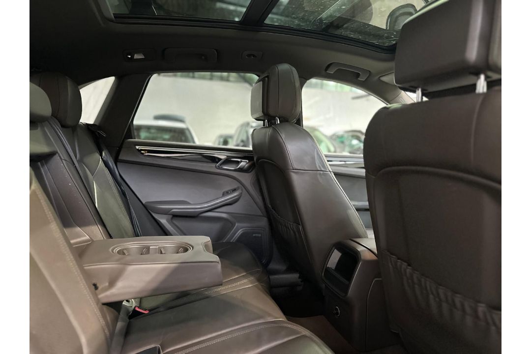 2015 PORSCHE MACAN S D S-A – 3.0 V6 DIESEL – SEMI-AUTO – 125K MILES >>--NO VAT ON HAMMER--<< - Image 24 of 31