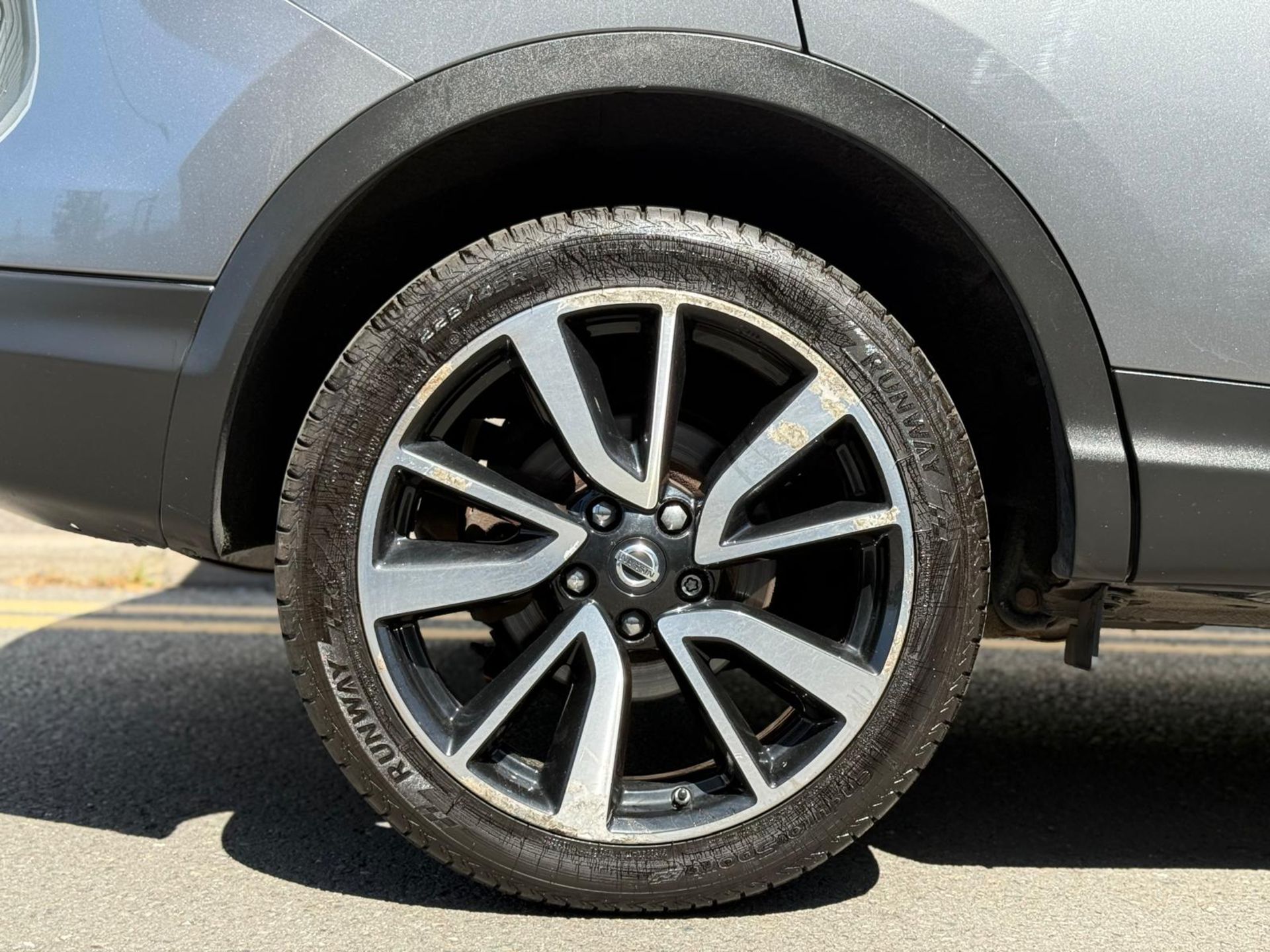 2015 NISSAN QASHQAI TEKNA DCI CVT – 101K MILES – TOP SPEC >>--NO VAT ON HAMMER--<< - Image 28 of 41