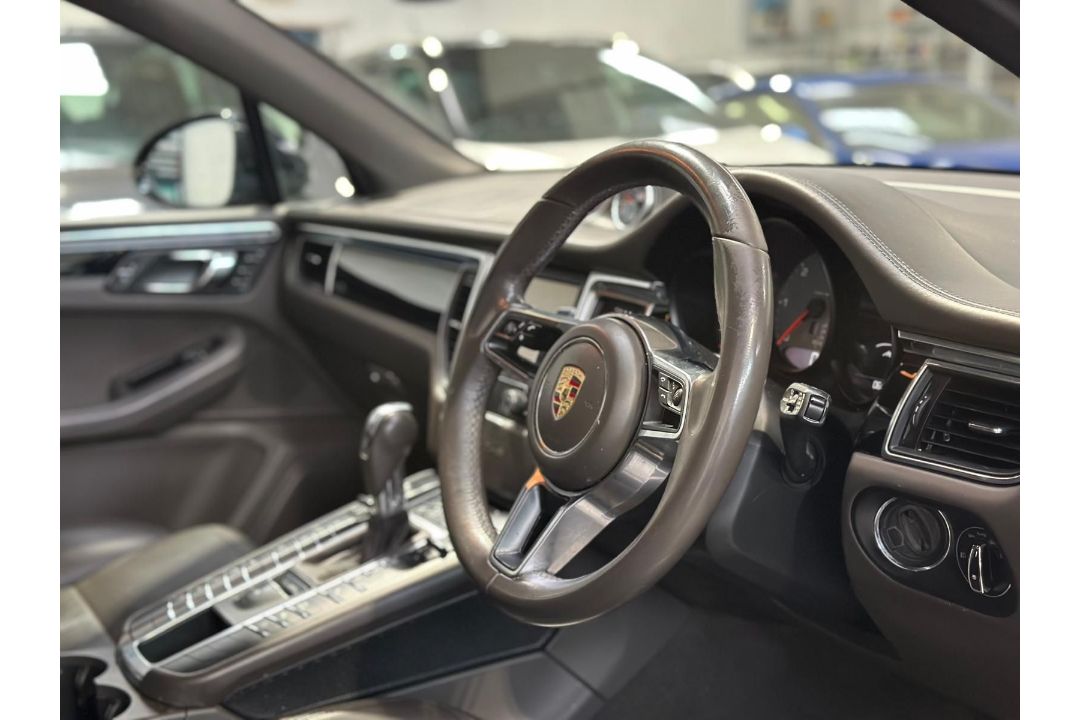 2015 PORSCHE MACAN S D S-A – 3.0 V6 DIESEL – SEMI-AUTO – 125K MILES >>--NO VAT ON HAMMER--<< - Image 13 of 31