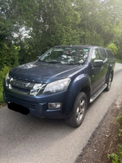 2012 ISUZU D-MAX YUKON D/C INTERCOOLER TD | 2.5 DIESEL | AUTOMATIC | 5 SEATS
