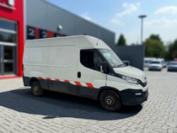 **(ONLY 73K MILEAGE)** 2019/19 IVECO DAILY 2.3TD PTO COMPRESSOR VAN