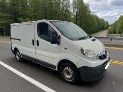 **(ONLY 71K MILEAGE)** 2008/08 VAUXHALL VIVARO 2.0 CDTI SWB PANEL VAN – TWIN SIDE LOADING DOORS