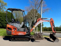 2016 KUBOTA KX015-4 MINI EXCAVATOR – 1.5 TON WITH 4 BUCKETS