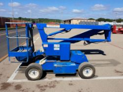 NIFTYLIFT HR12 CHERRY PICKER – 12M WORKING HEIGHT