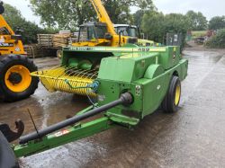 JOHN DEERE 459 CONVENTIONAL BALER