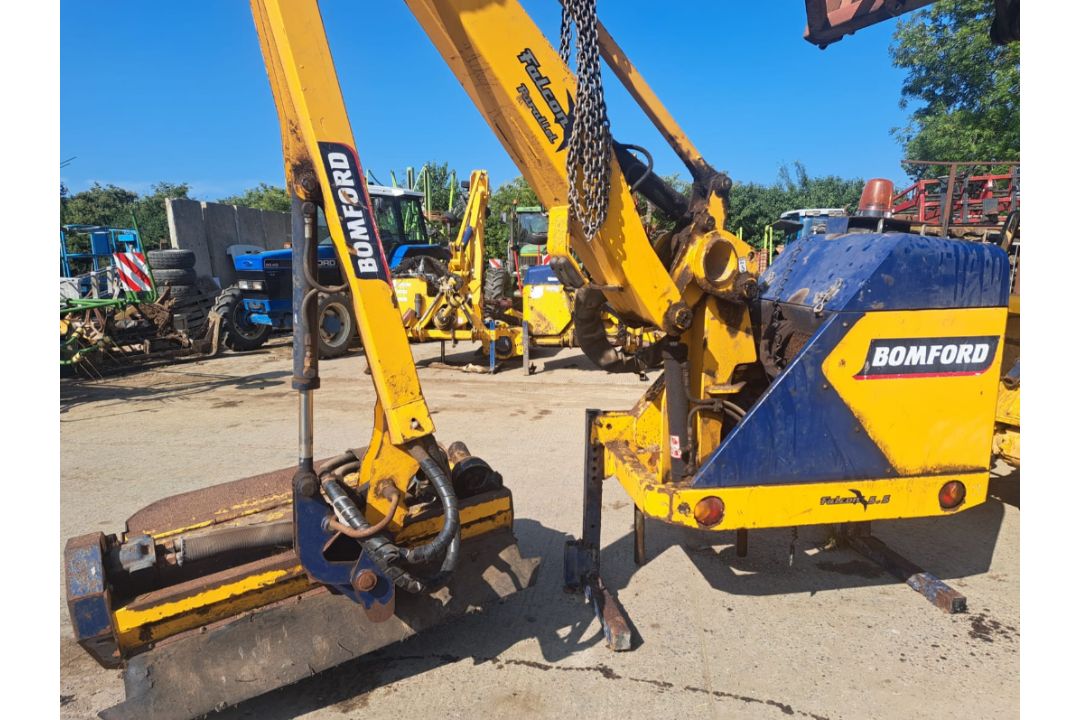 BOMFORD FALCON HEDGECUTTER - Image 4 of 4