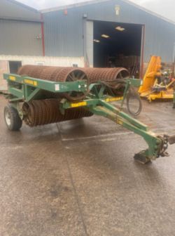 COUSINS CONTOUR 6.3M HYDRAULIC FOLDING ROLLERS