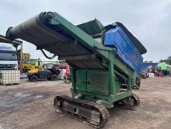 MCCLOSKEY KOMPAQ TRACKED SCREENER – 3-WAY SPLIT
