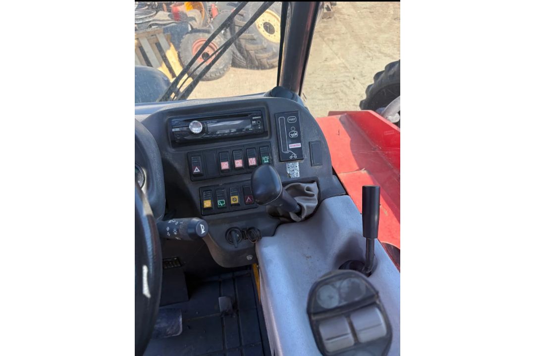 2005 MANITOU MLT634-120 TELEHANDLER - Image 10 of 13