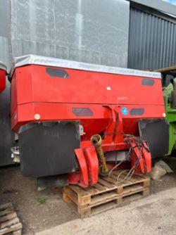 2008 KUHN AXIS 30.1 FERTILISER SPREADER
