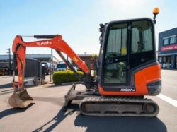 2017 KUBOTA KX027-4 MINI DIGGER – 2.7 TON EXCAVATOR