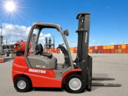 2017 MANITOU MI25G LPG FORKLIFT, 2.5 TON CAPACITY
