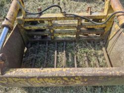 TWOSE TWIN RAM SHEAR GRAB