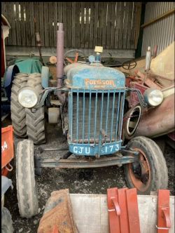 FORDSON E27N MAJOR TRACTOR - ELECTRIC START >>--NO VAT ON HAMMER--<<
