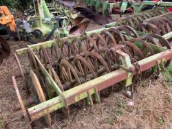 DOWDESWELL PRESS WITH HYDRAULIC PRESS ARM