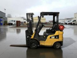 2017 CAT LIFT TRUCKS GP18NT LPG FORKLIFT – 1,800 KG CAPACITY – TRIPLEX MAST