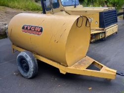 950 LITRE BUNDED DIESEL BOWSER WITH ELECTRIC PUMP