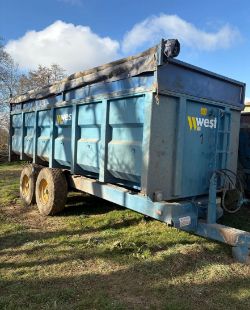 WEST 12 TON GRAIN & SILAGE TRAILER – COMPLETE WITH GREEDY BOARDS & SHEET