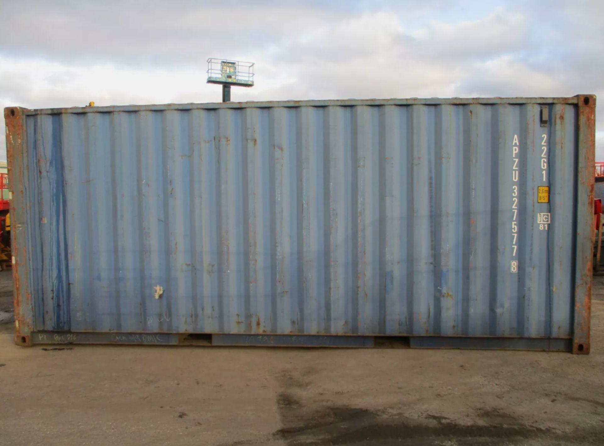 20FT X 8FT SECURE SHIPPING CONTAINER – IDEAL FOR CANTEEN OR OFFICE USE - Image 5 of 9
