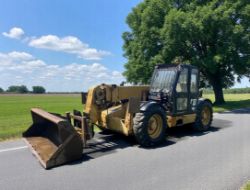 2001 CAT TH63 TELEHANDLER – 12.5M REACH – FORKS & BUCKET