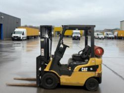 2018 CAT LIFT TRUCKS GP15NT LPG FORKLIFT – 1,500 KG CAPACITY – TRIPLEX MAST