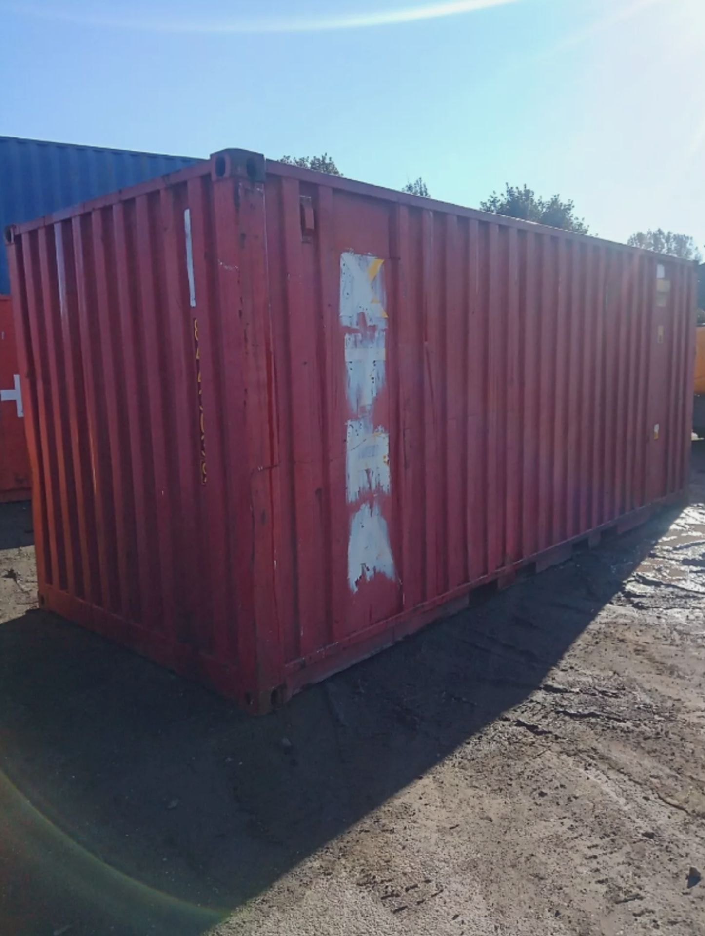 20FT X 8FT SECURE SHIPPING CONTAINER – CANTEEN / OFFICE - Image 7 of 14