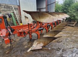 GREGGORIE BESSON 6 FURROW PLOUGH