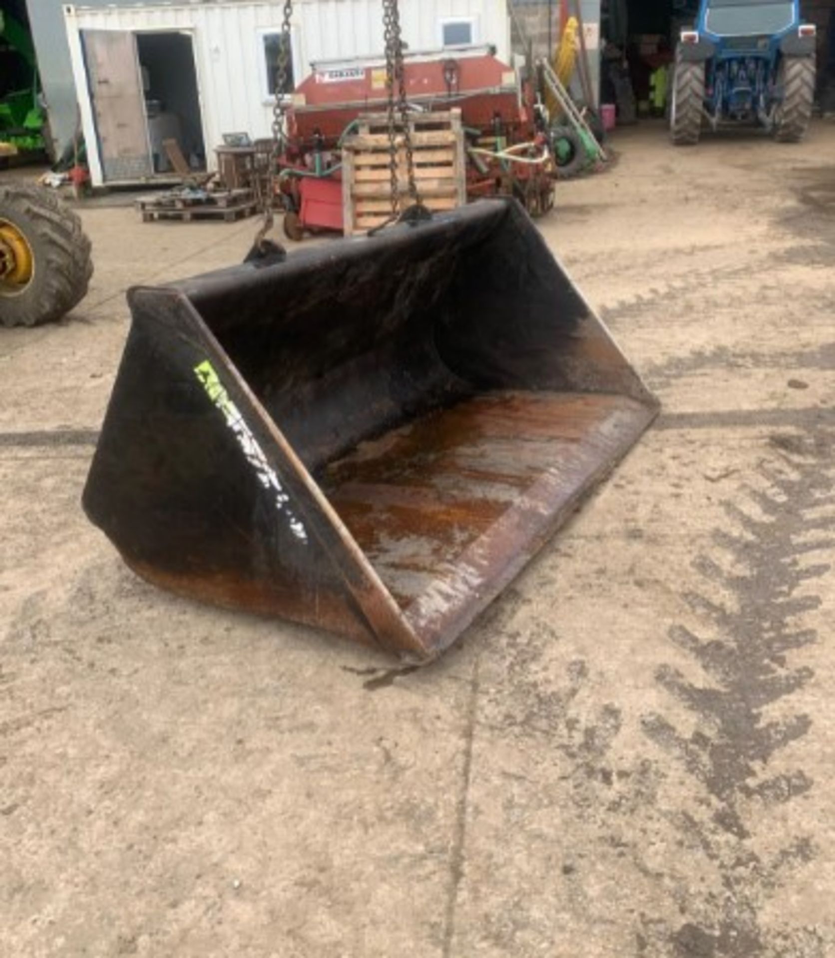 X-FORM BUCKET - Image 4 of 6