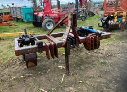 FLAT LIFT 2 LEG SUBSOILER