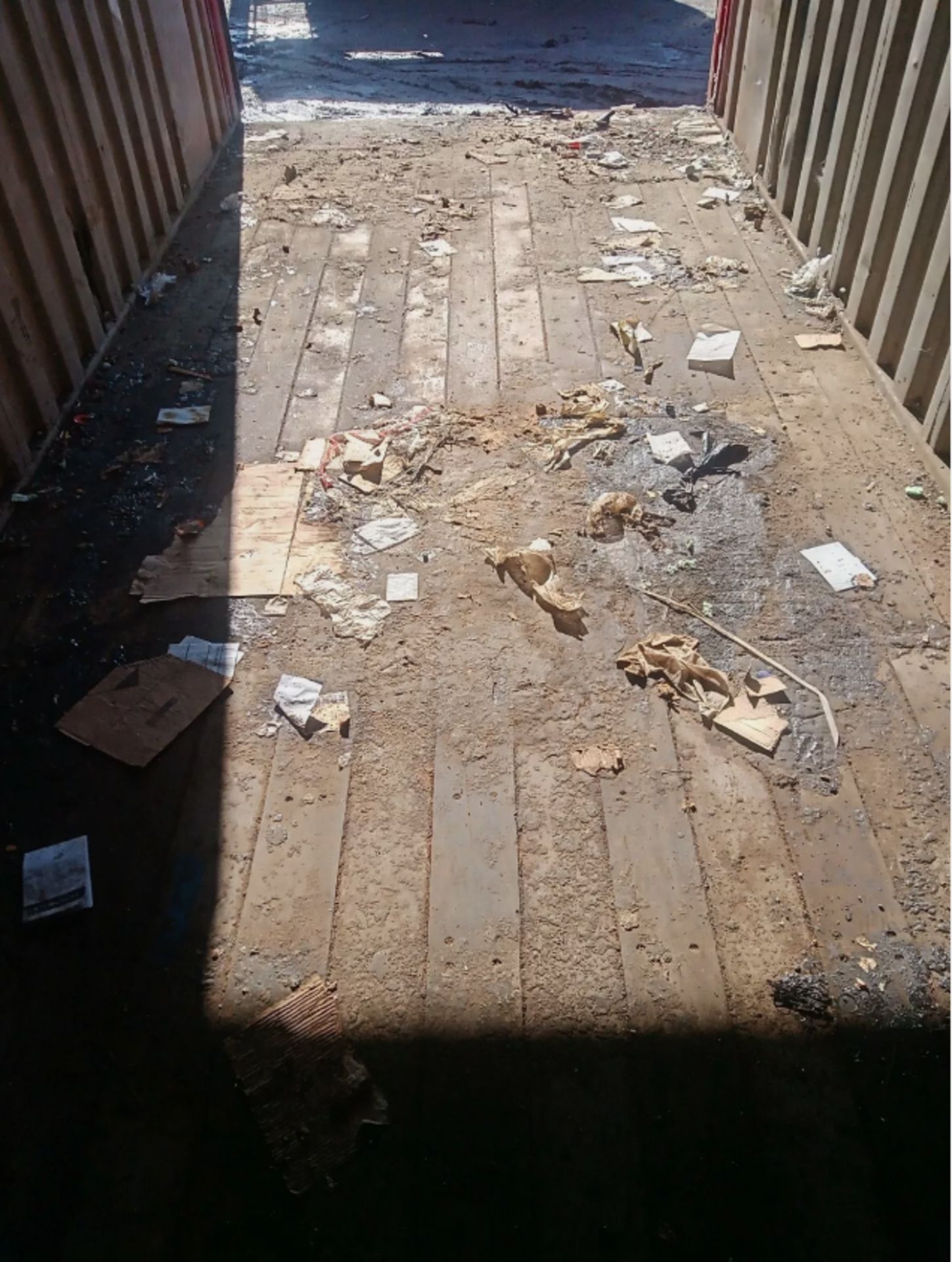 20FT X 8FT SECURE SHIPPING CONTAINER – CANTEEN / OFFICE - Image 14 of 14