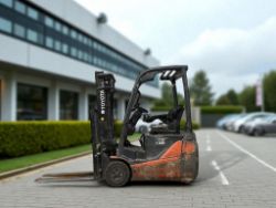 2013 TOYOTA 8FBET15 3-WHEEL ELECTRIC FORKLIFT – 1,500KG CAPACITY **(INCLUDES CHARGER)**