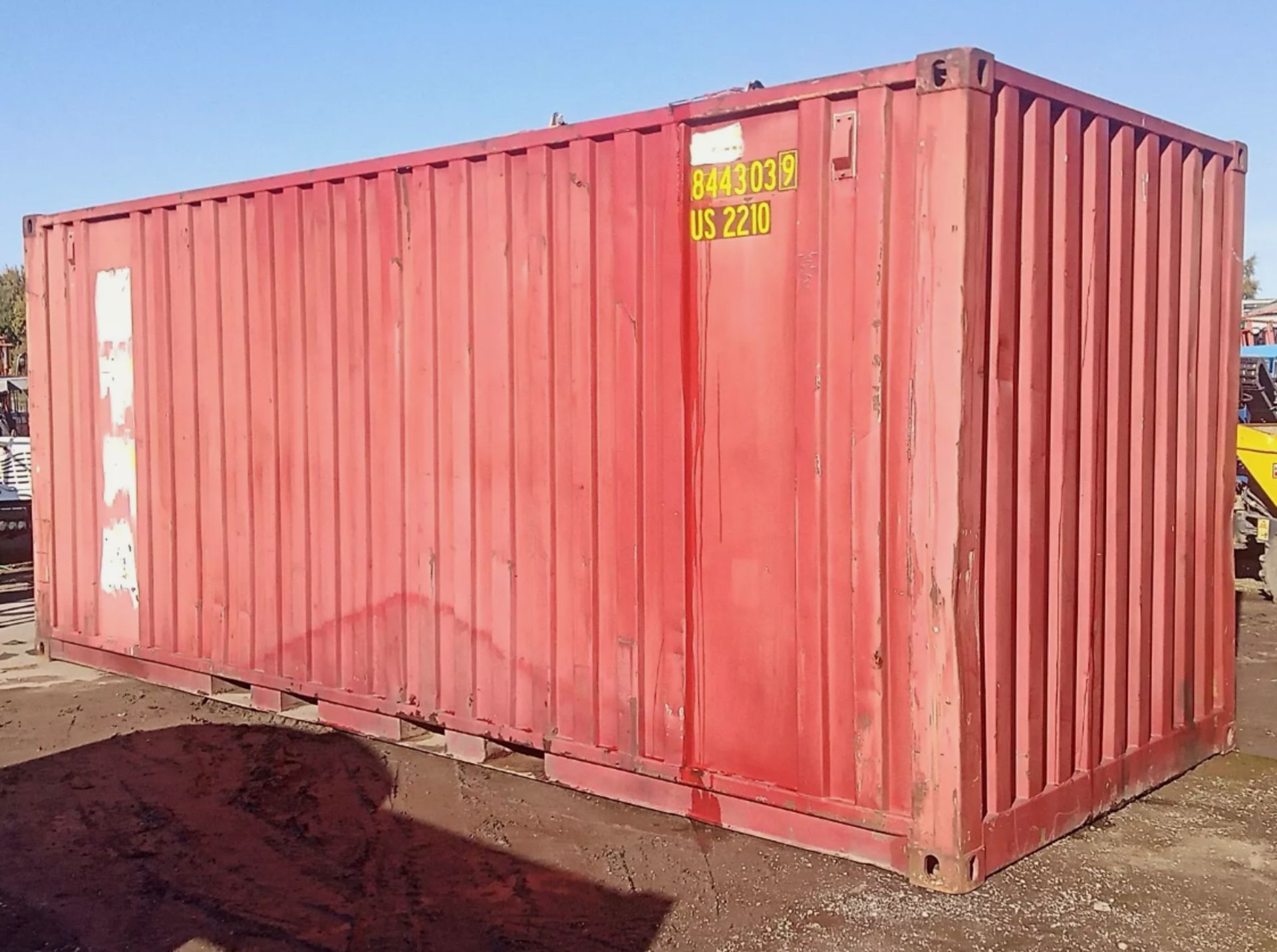 20FT X 8FT SECURE SHIPPING CONTAINER – CANTEEN / OFFICE - Image 4 of 14