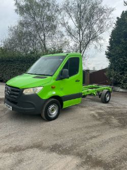 2019 MERCEDES-BENZ SPRINTER 314 CDI CHASSIS CAB – DIESEL, MANUAL, 129K MILES