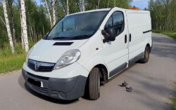 2011 VAUXHALL VIVARO SWB PANEL VAN CDTI 90PS – A/C – 1 OWNER