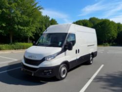**(ONLY 53K MILEAGE)** 2023 IVECO DAILY 35S14B E-VGT MWB 2.3L DIESEL VAN – ULEZ COMPLIANT