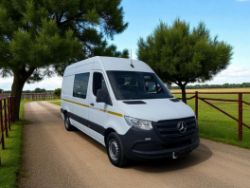 **(ONLY 50K MILEAGE)** 2019 MERCEDES-BENZ SPRINTER 316CDI RWD L2H2 MWB MESS WELFARE UNIT