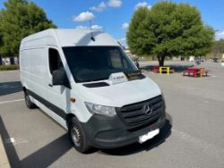 **(ONLY 72K MILEAGE)** 2020 MERCEDES-BENZ SPRINTER CDI 314 9G-TRONIC AUTO L2H2 MWB
