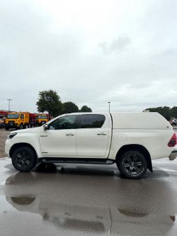 2022 TOYOTA HILUX INVINCIBLE – 2.4 D-4D – AUTOMATIC – DOUBLE CAB PICKUP