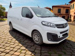 **(ONLY 21K MILEAGE)** 2023/73 VAUXHALL VIVARO 2.0 CDTI 145PS LWB SPORT VAN