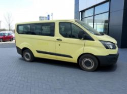**(ONLY 113K MILEAGE)** 2017 FORD TRANSIT CUSTOM SWB 9-SEATER COMBI BUS