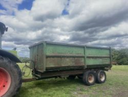 DOUBLE AXLE MUCK/GRAIN TIPPING TRAILER – TWIN RAMS – AGRICULTURAL USE