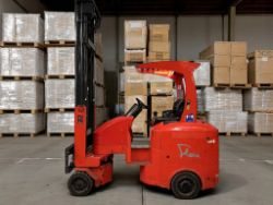 **(INCLUDES CHARGER)**FLEXI G4 ARTICULATED FORKLIFT / VNA | 2,000KG CAPACITY