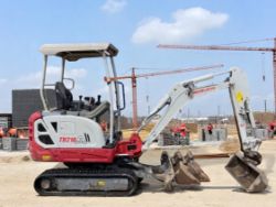 TAKEUCHI TB216 1.8T MINI EXCAVATOR – 2021 – 1839 HOURS