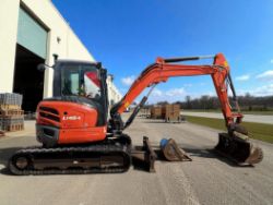 2019 KUBOTA U48-4 MINI EXCAVATOR – 4.8 TONNE – FULL CAB – A/C – Q/H – 2 BUCKETS