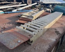 ALUMINIUM DETACHABLE LOADING RAMPS – WAGON/TRUCK/LOW LOADER