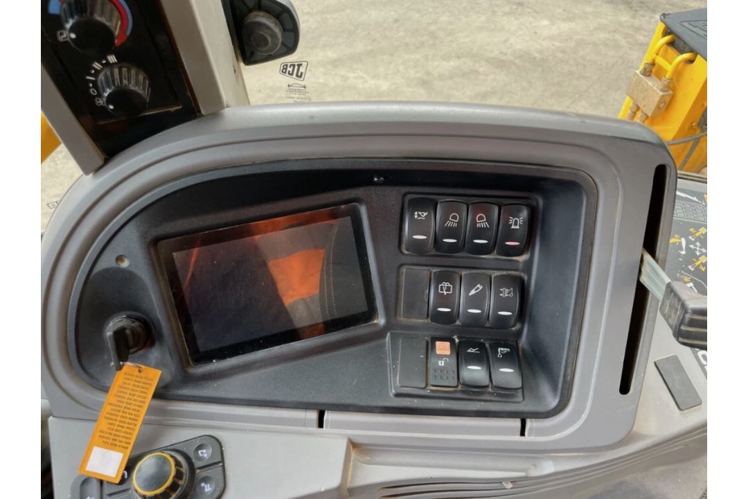 2021 JCB 3CX SITEMASTER PLUS BACKHOE LOADER – 81KW - Image 14 of 16