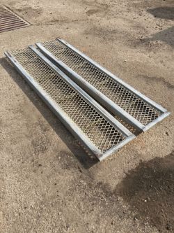 GRAHAM EDWARDS 6FT 6IN LOADING RAMPS – PAIR